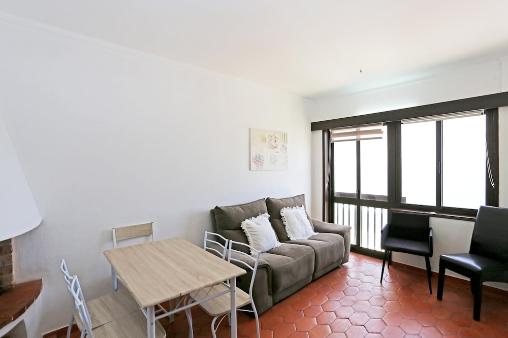 V 03 - Apartment 3 in Seacliff Albufeira