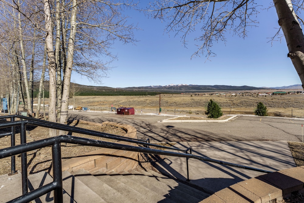Near Hiking & Biking: Mtn-view Condo in Angel Fire