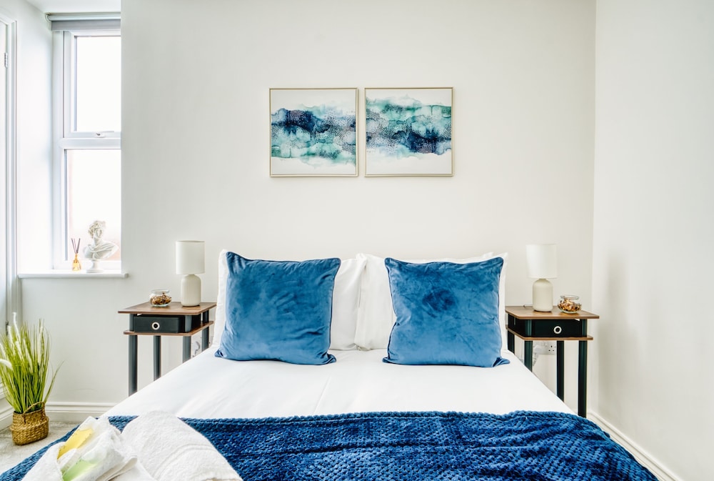 Stunning 2 Bed City Centre & Bute Park