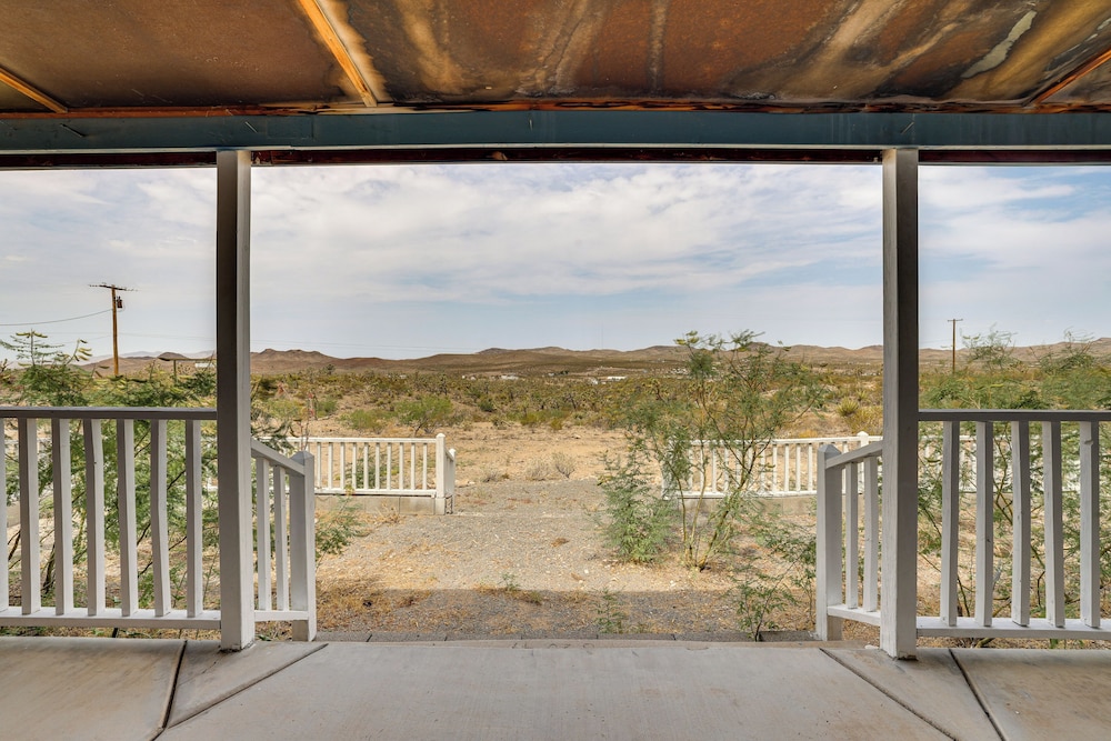 'gateway to the Grand Canyon' - Dolan Springs Gem!