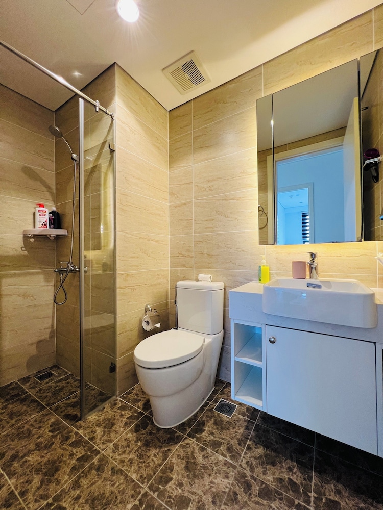 TIL Vinhomes D'capitale Elegance Suites