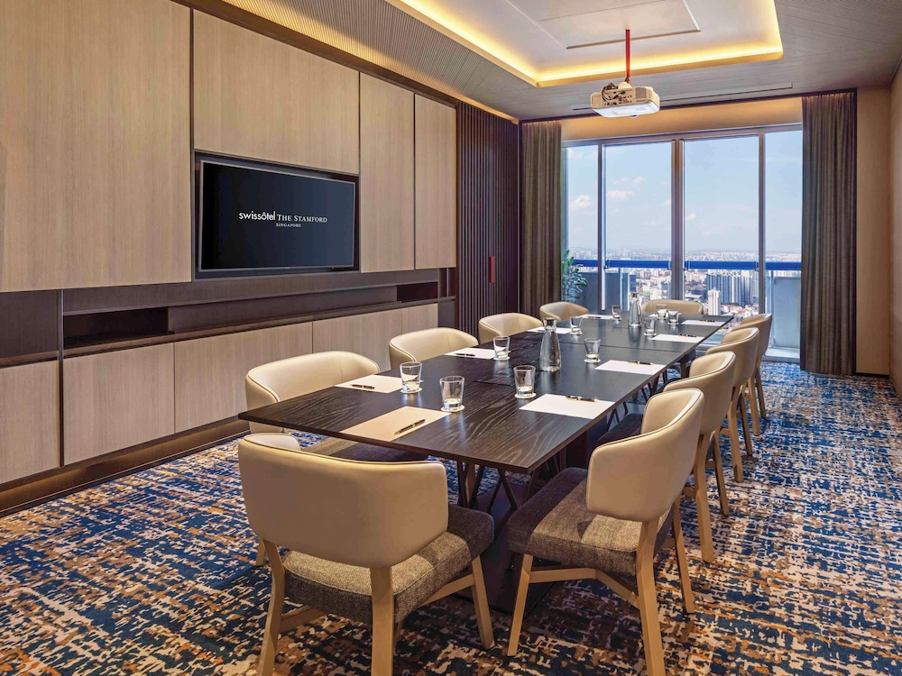 Swissotel The Stamford Singapore 106