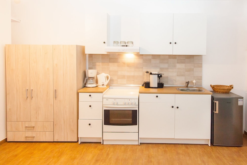 Glyfada Square Modern And Cozy Apartment view 2
