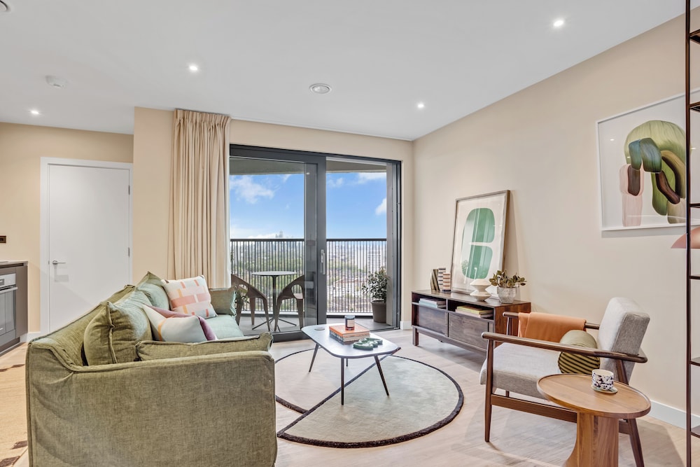 Riverstone Heights