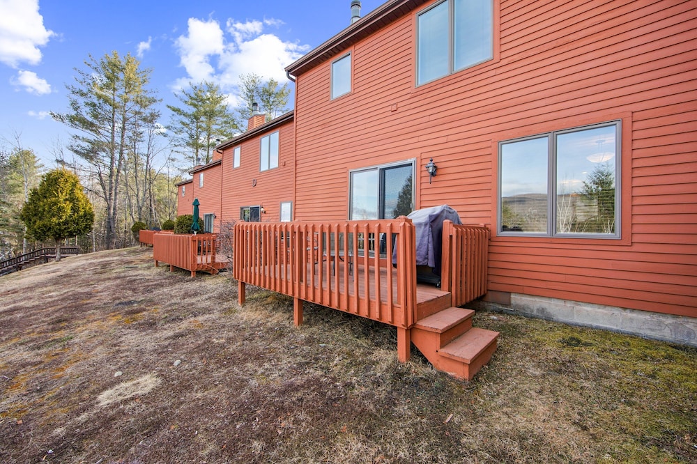 Echo 7 Building D - Retreat With Mountain Views 2 Bedroom Townhouse by The Summit at Gore Mountain