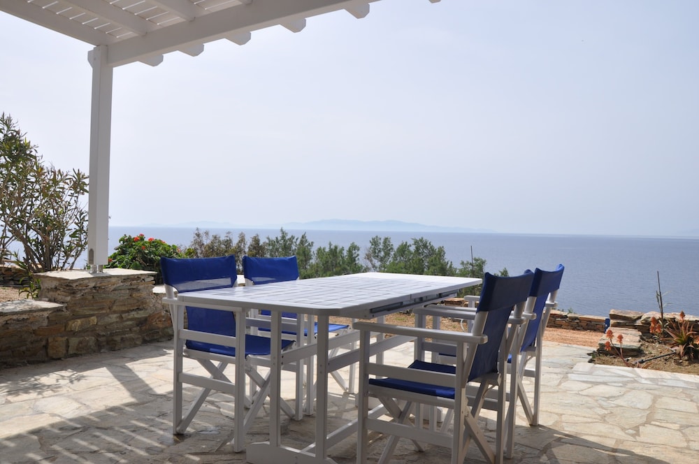 Stavros Bay