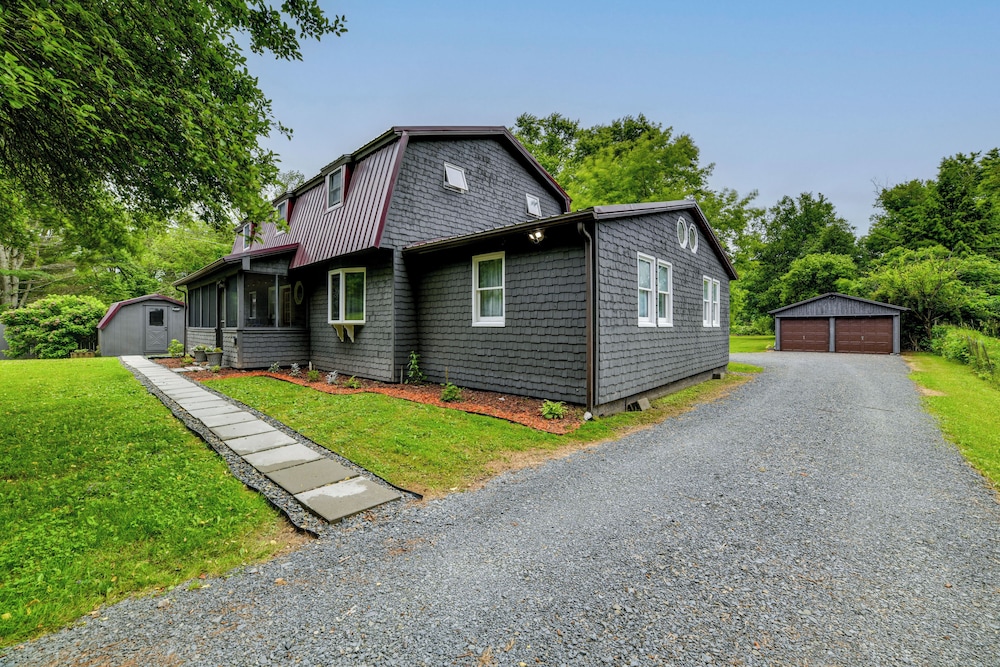Riverfront Retreat w/ Near Boat Launch in Nineveh!