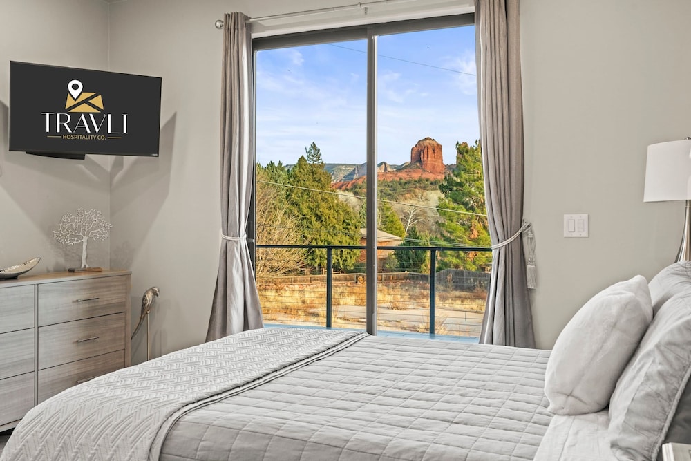 NEW Moondance Red Rock Retreat Epic Views
