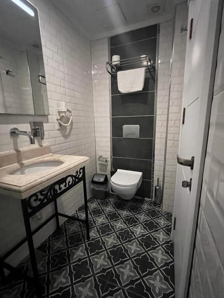 Good Night Otel İstanbul - Image 39