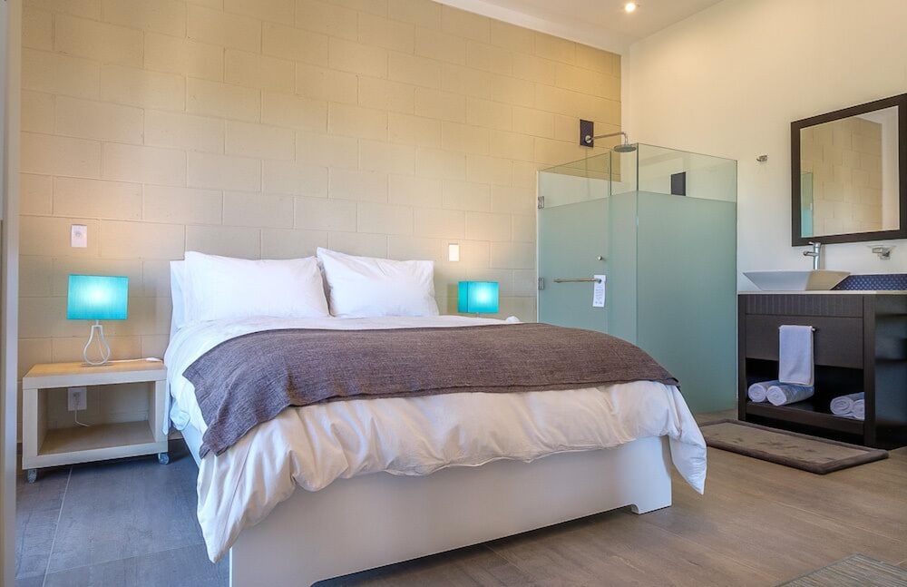 The Vibe Bed & Breakfast - Adults Only