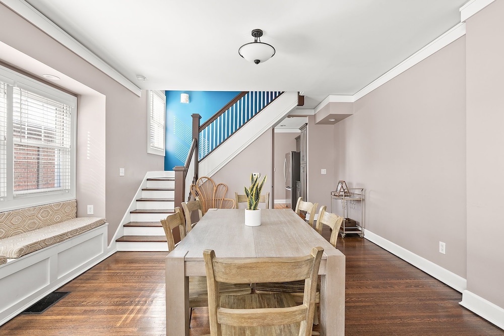 Adorable Broad Ripple Duplex