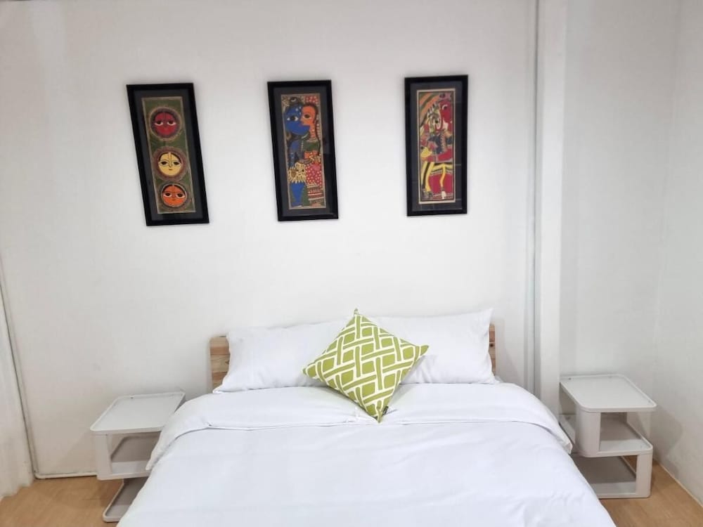 Haus Sathorn Pier