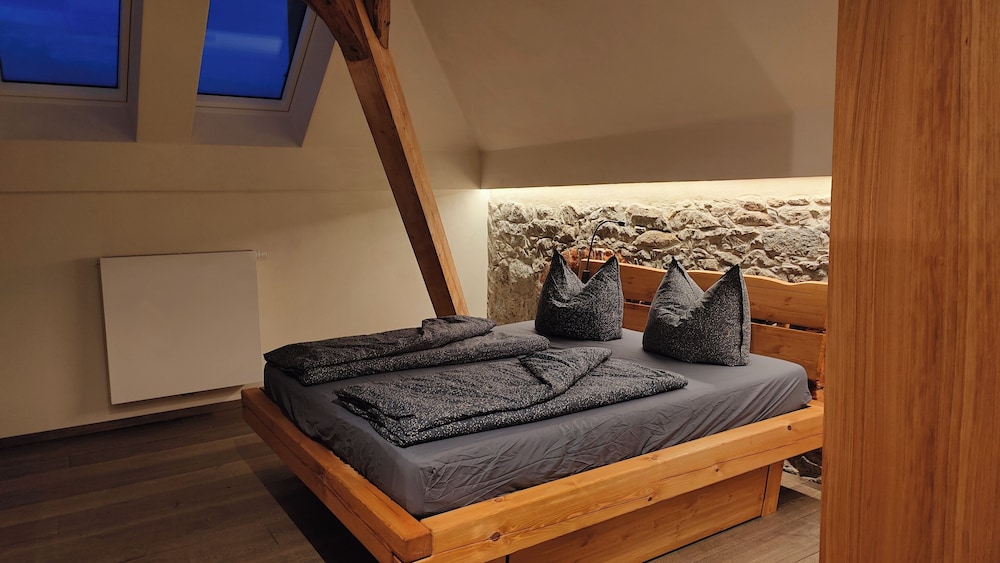 Ab 1 Person: Luxusgaleriewohnung mit eigener Sauna und 2 Kaminöfen Nähe Sächsische Schweiz Dresden