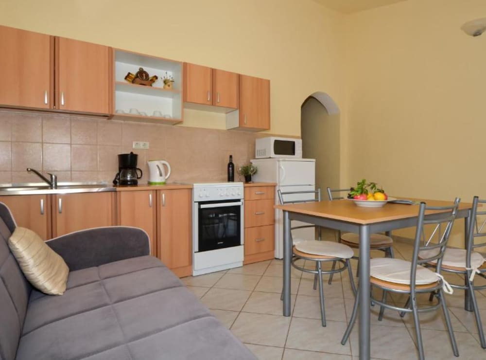 Apartments Nina