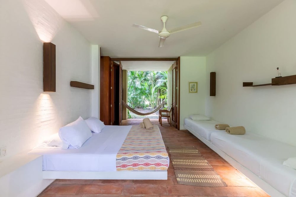 Atonishing 5BR Villa at Mesa de Yeguas