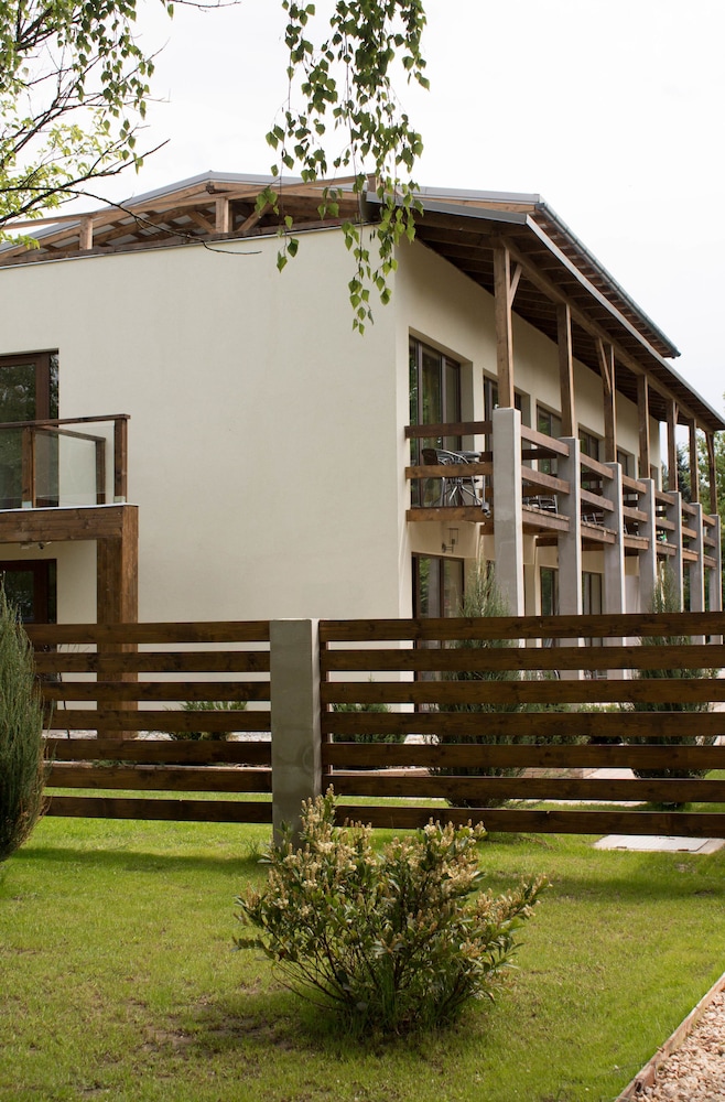 Hotel Silver Garden Siófok - Image 1