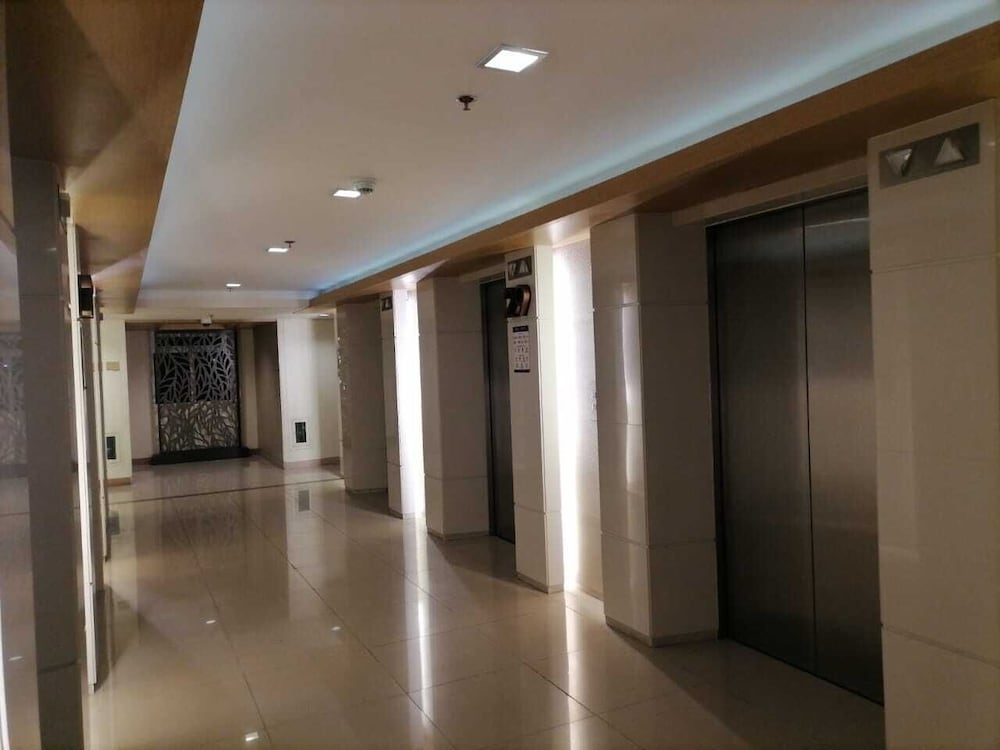 Cozy Urban Apartment in Pasay City