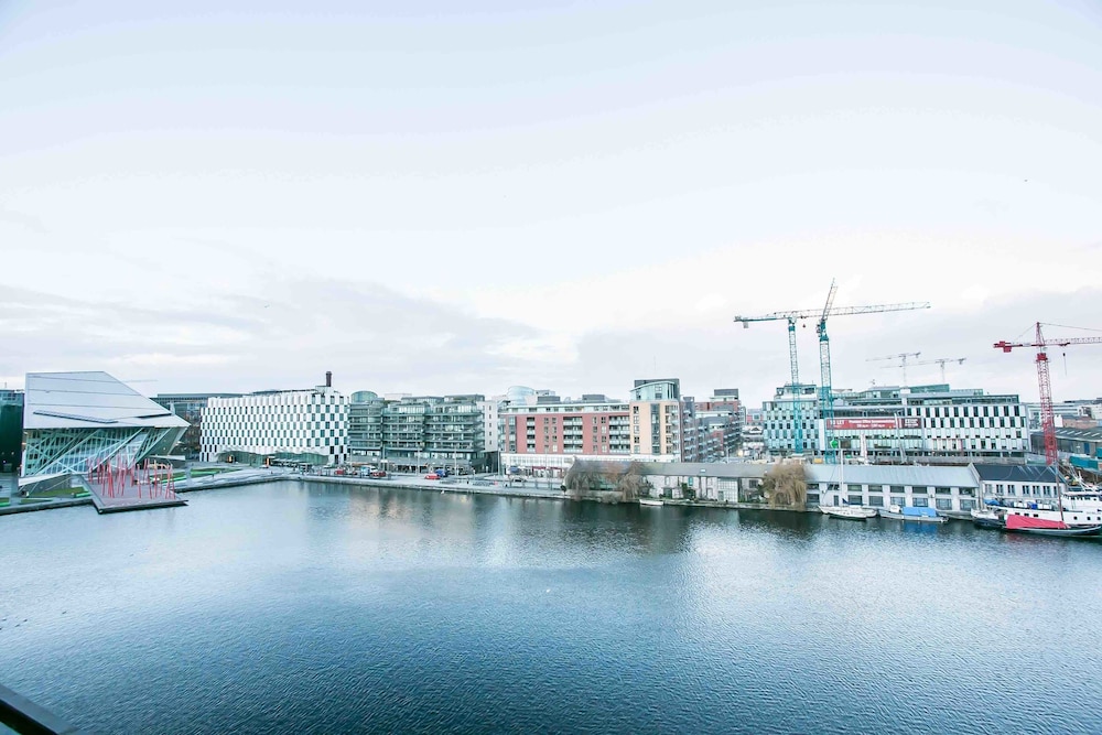 Grand Canal Square Apartments