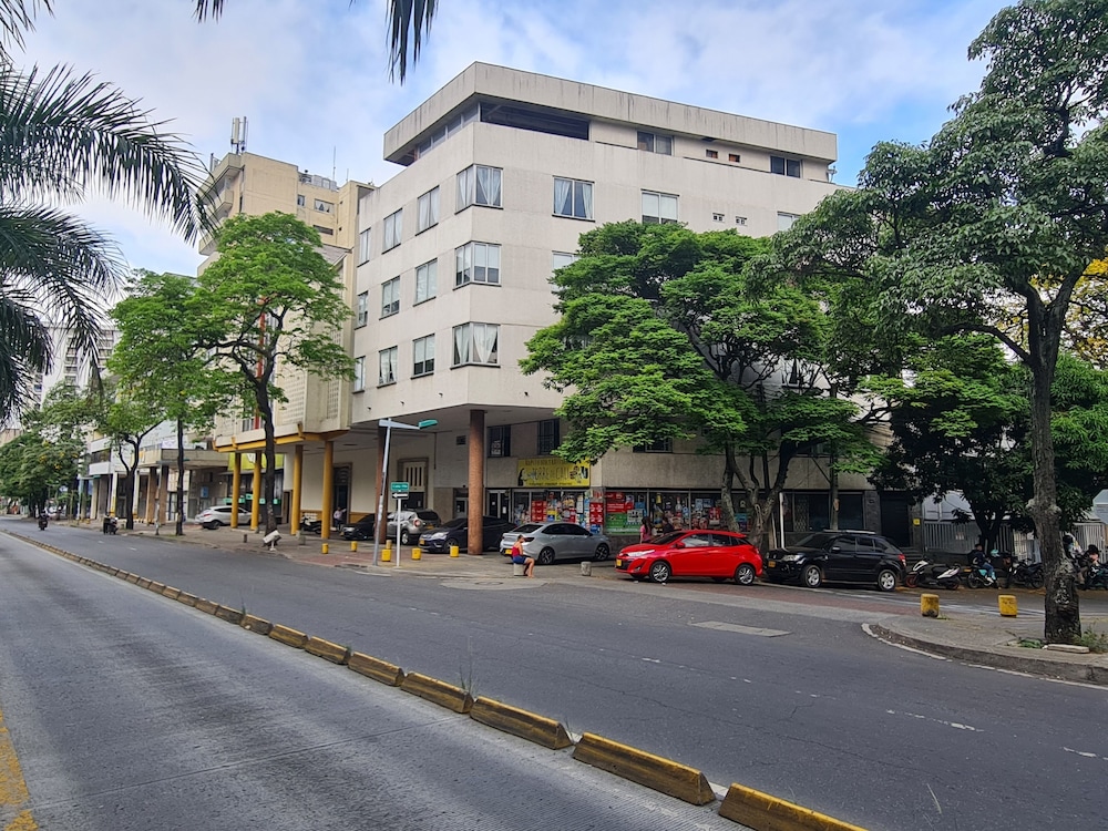 405 Moderno Aparta-Suite en Versalles Tipo Loft - Cali Tower Suites & Lofts