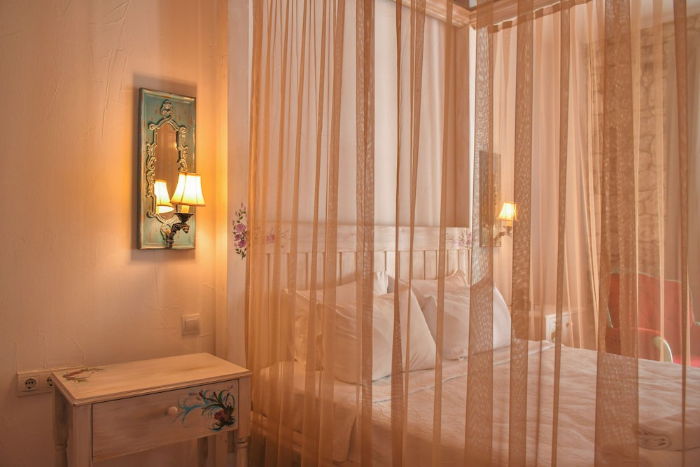 Bay C Otel - Image 45