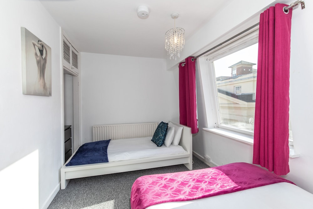 St Margarets Place Townhouse