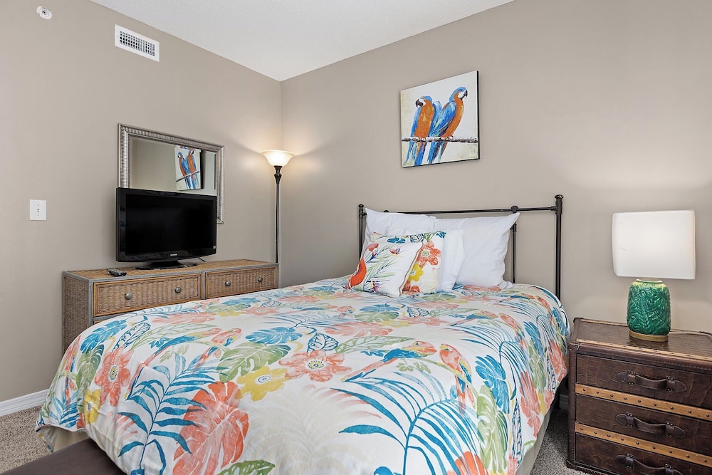 Emerald Key by Southern Vacation Rentals