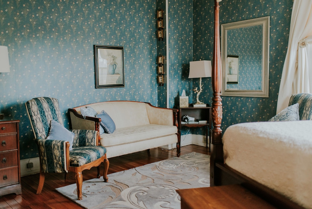 Greenock Manor