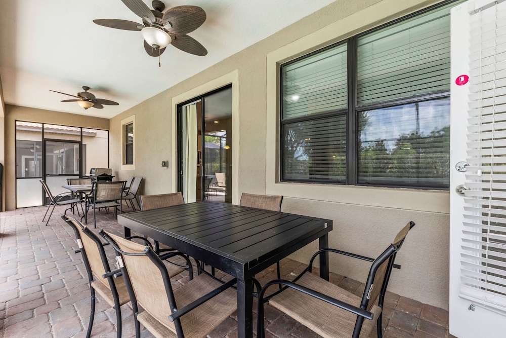 1417 Rolling Fairway Dr