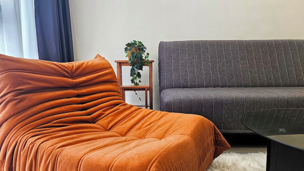 Millerz Square Family Rooms by TwoFive