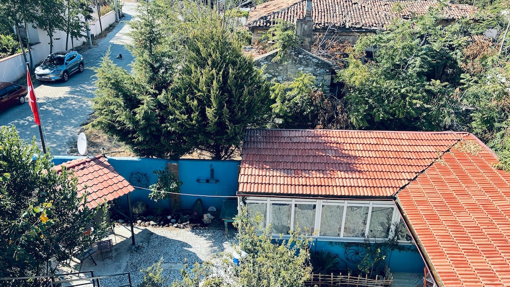 Efes Linden House