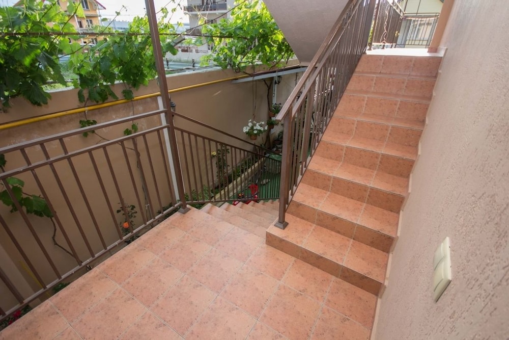 Antonina Guest House