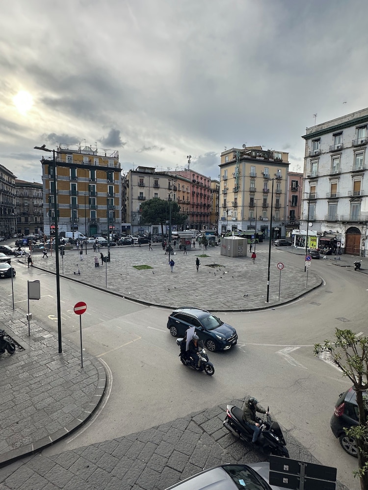 Astoria Napoli Centrale