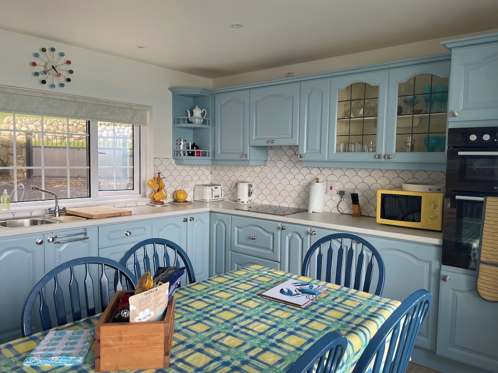 Rocklea Seaside Cottage