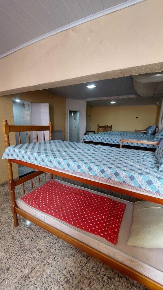 Hostel Bom e Familiar