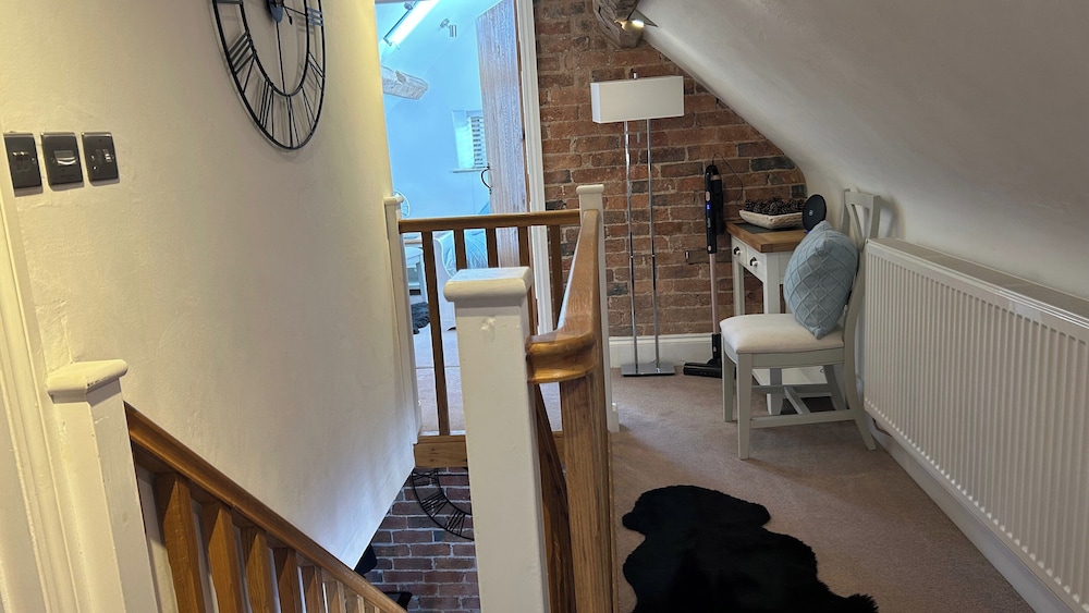 4 Bed Farmhouse Alton Tower Xmas Market Chatsworth