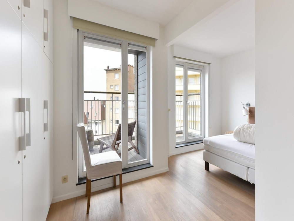 Duplex at Albert Beach With Stunning Sea Views