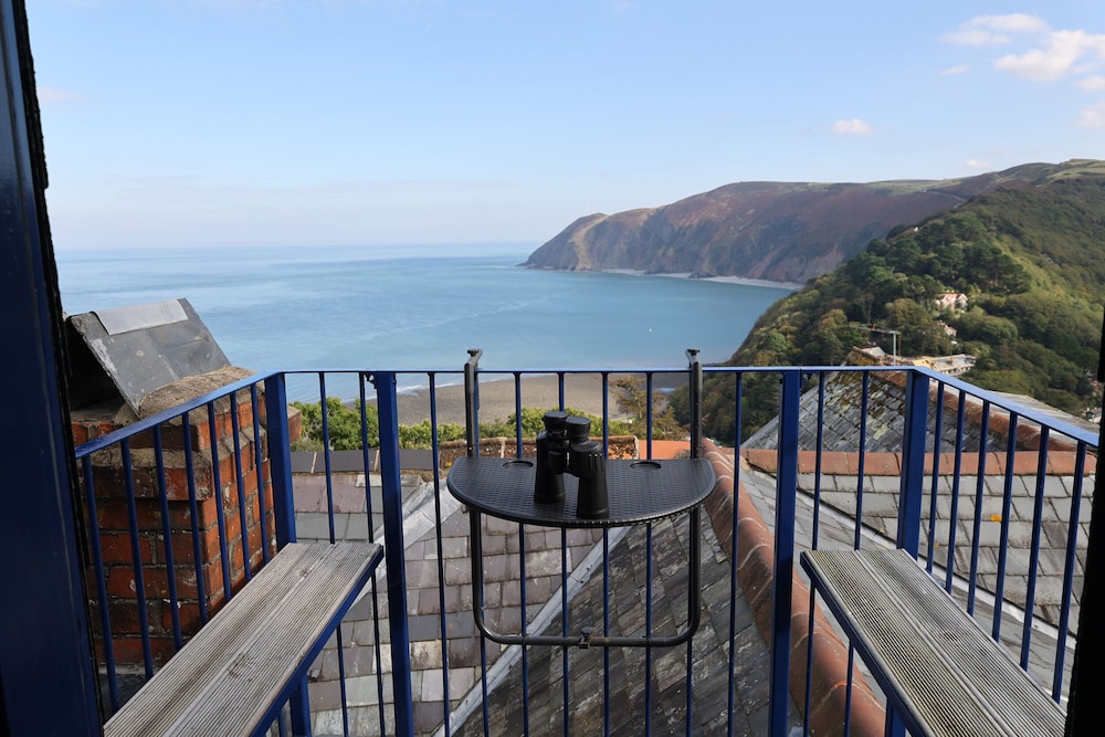 Lynton Vacations - The Penthouse Lynmouth Bay - Property Image 15