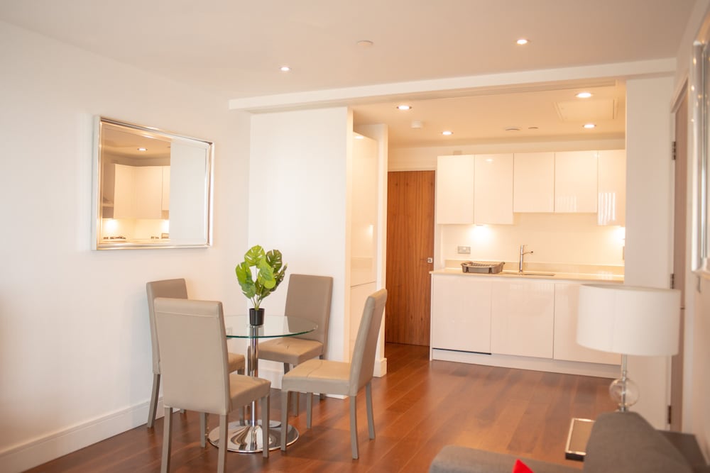 MySquare Apartments Canary Wharf