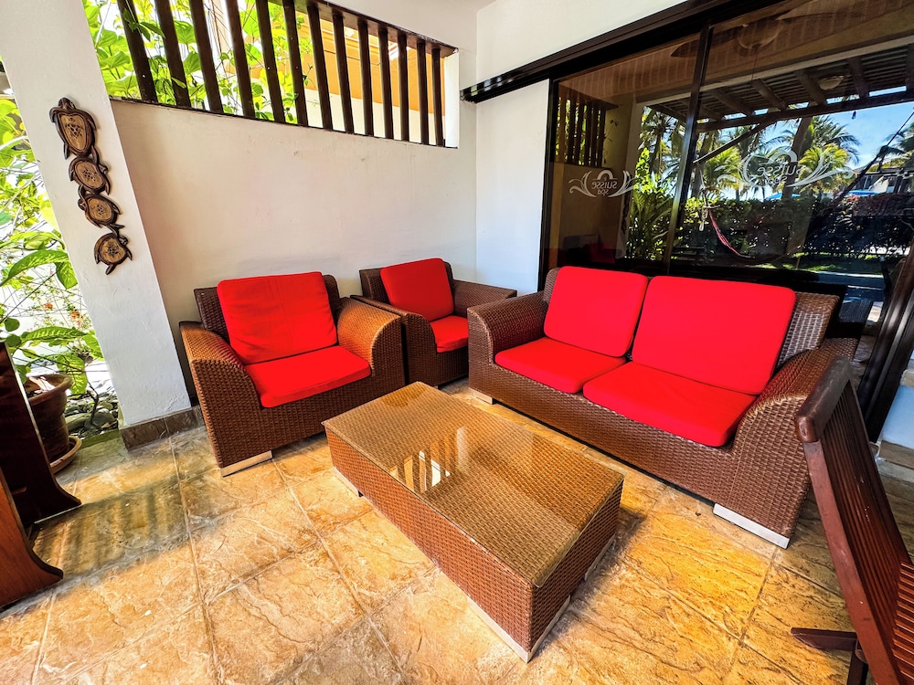 Villas Le Suisse Monterrico