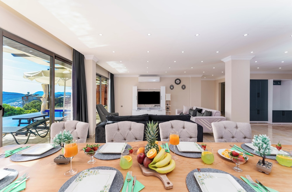 Grand Emora Villas