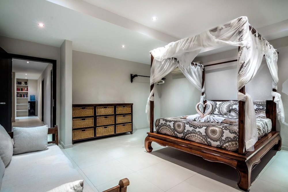 Villa Banromyen 50ab Siamroyalview 70mtrs to Beach