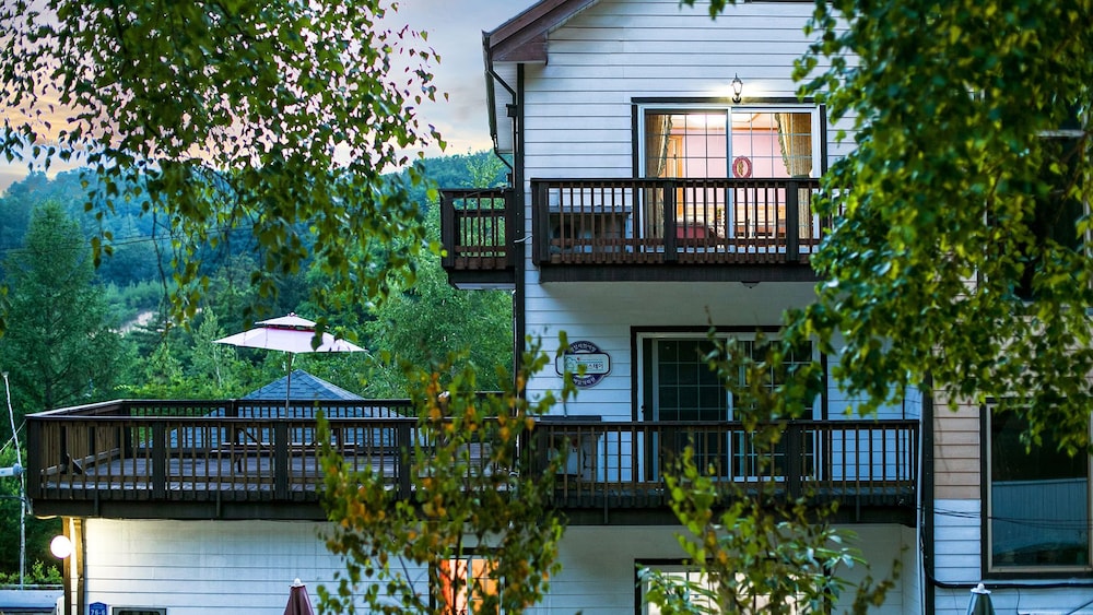 Secret Garden Pension