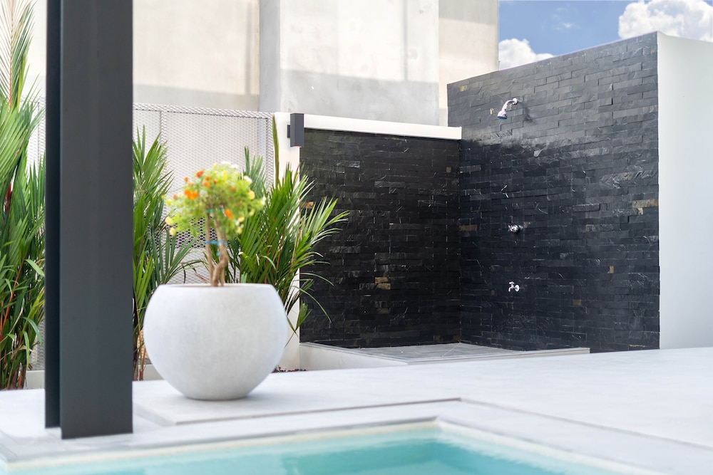 Trendy Modern Pool Villa Sunset Garden 4 view 4