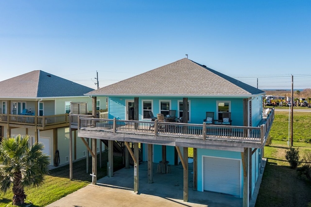 Aqua Splash 3 Bedroom Home