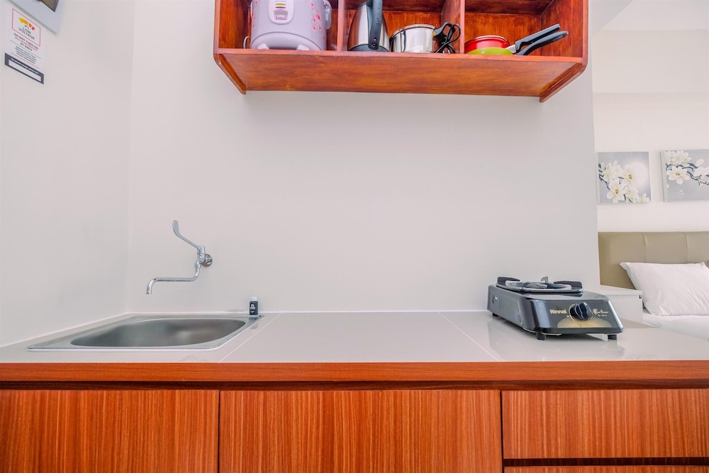 Comfortable and Lovely Studio Podomoro Golf View Apartment