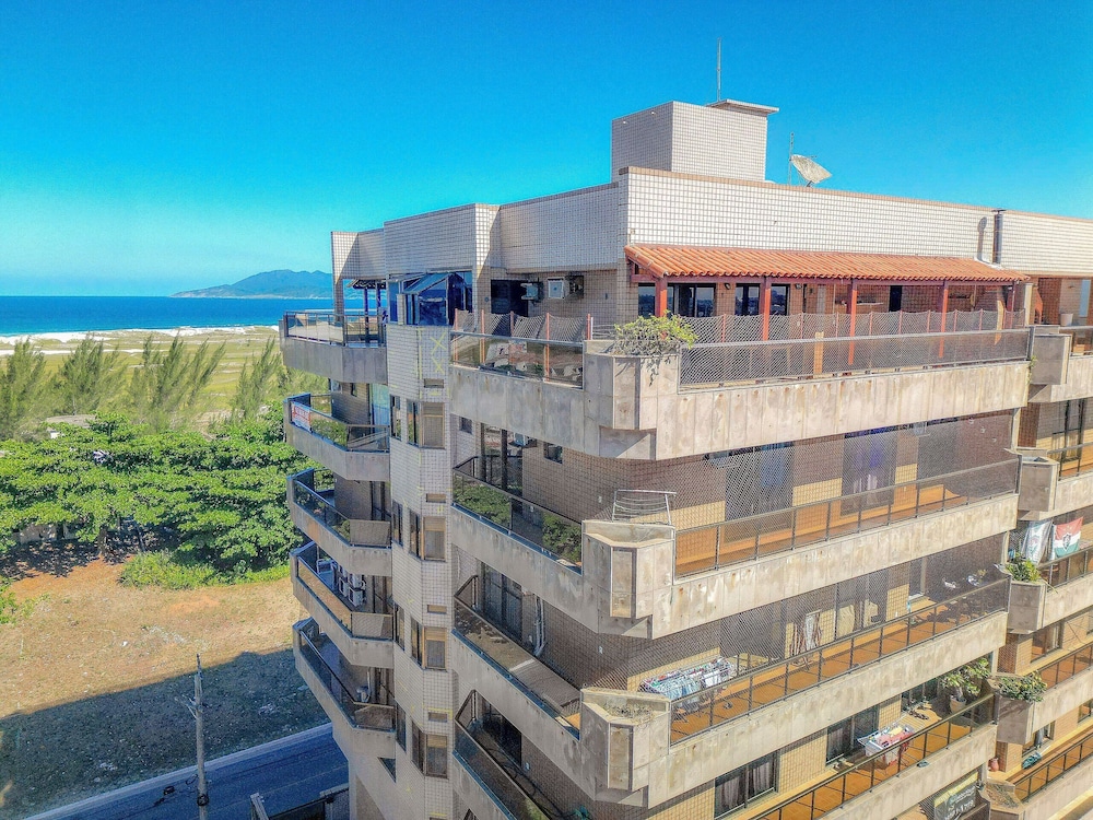 Cf05 Prédio beira mar Apto 3 quartos