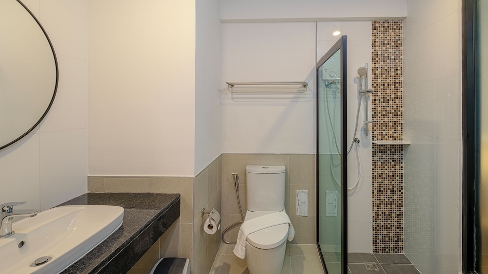 B2 Suphan Buri Premier Hotel