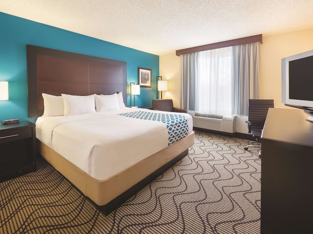 La Quinta Inn Suites by Wyndham Central Point - Medford - Property Image 37