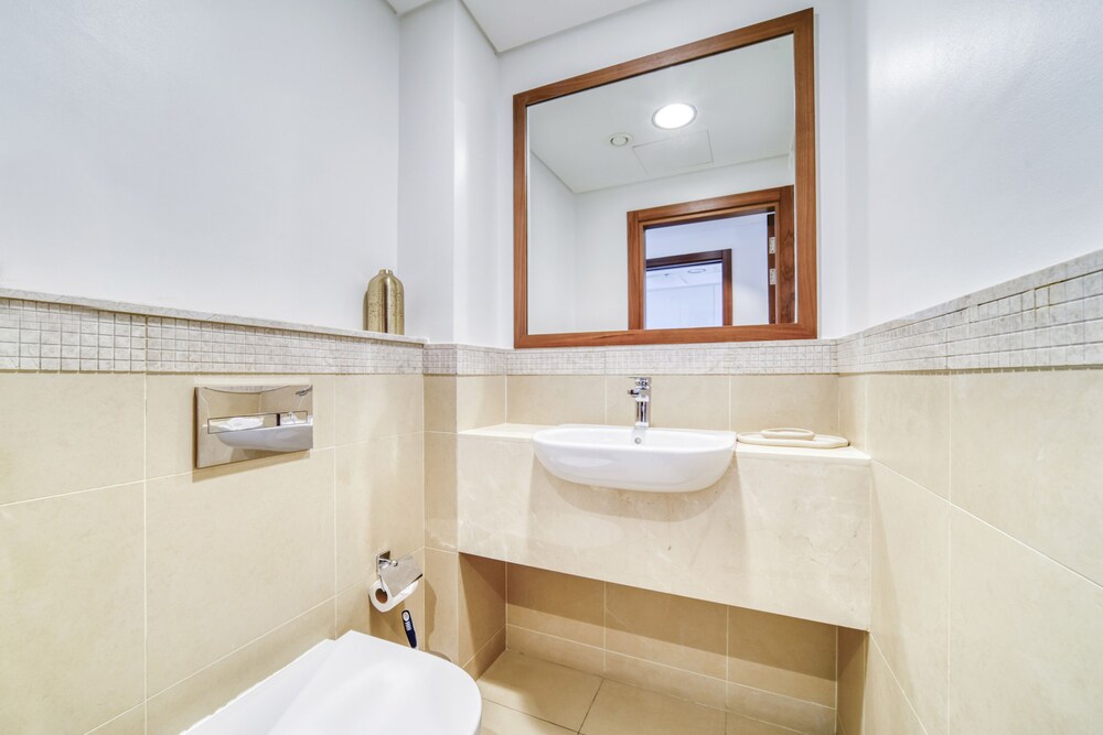 Burj Vista - Mint Stay