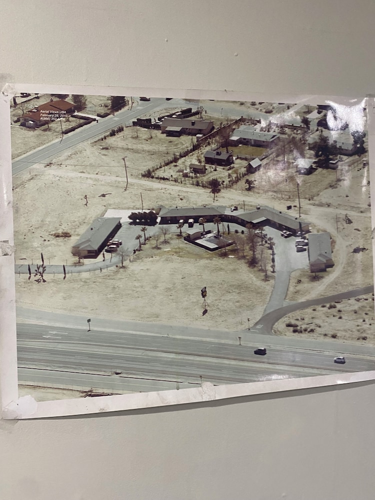 Apple Valley Motel